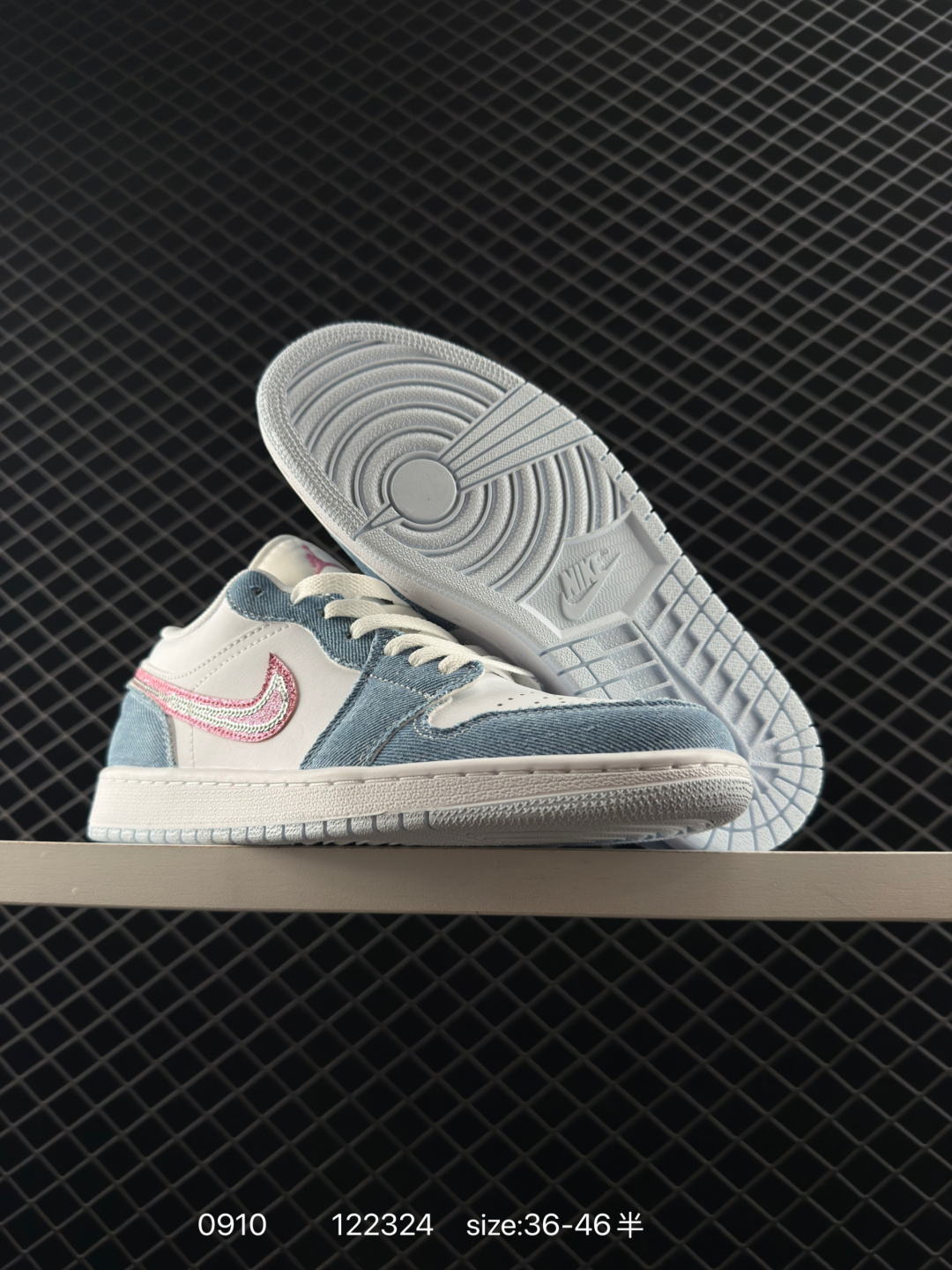 Nike Air Jordan 1 Low AJ1